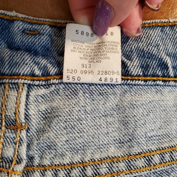 5. 1995 ~Vintage Levi's 💙 550 ~ 33 x 32 ~ September ~ - Picture 8 of 16